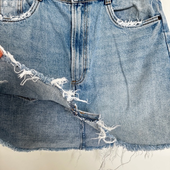 Zara Authentic Denim Frayed Jean Skirt - size 26 - Picture 3 of 5